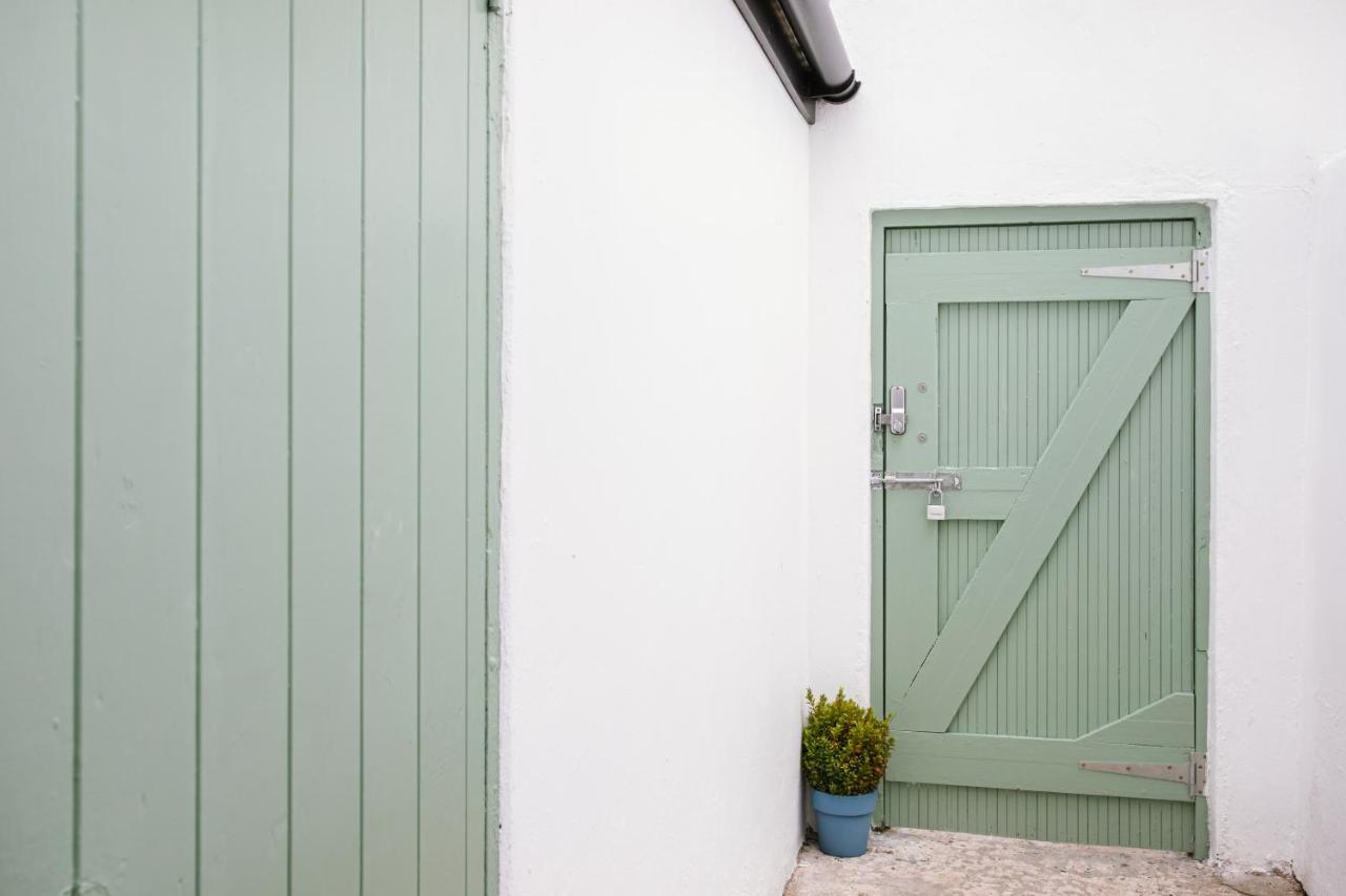 Cosy Period Cottage 2Min Walk To The Beach ポートラッシュ エクステリア 写真